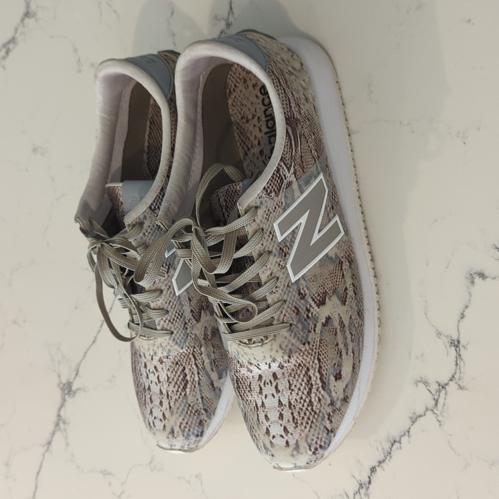 New Balance 420 animal print
